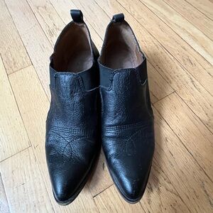 Lucky Brand 7.5 women’s black boots EUC